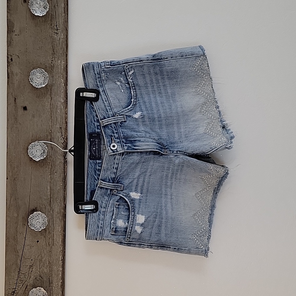 🍀NWOT Lucky Brand The cut off Shorts SZ 6